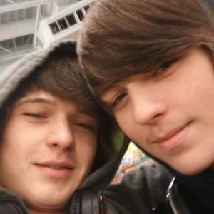 Meet your Posher, Christopher